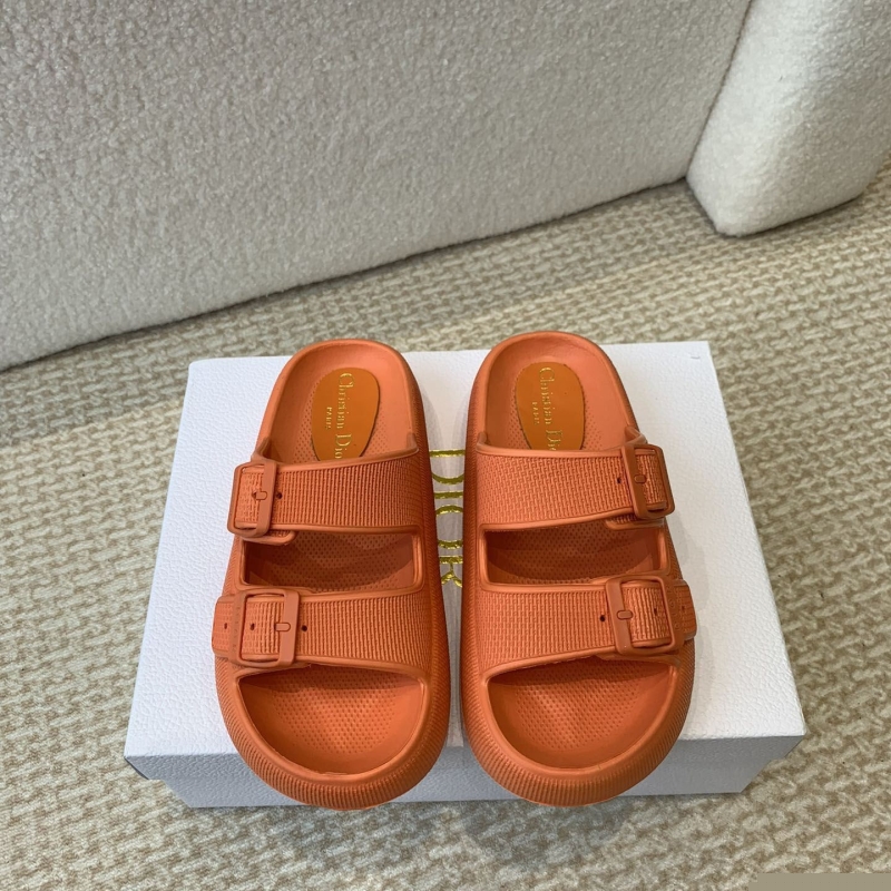 ch**an D*or slippers